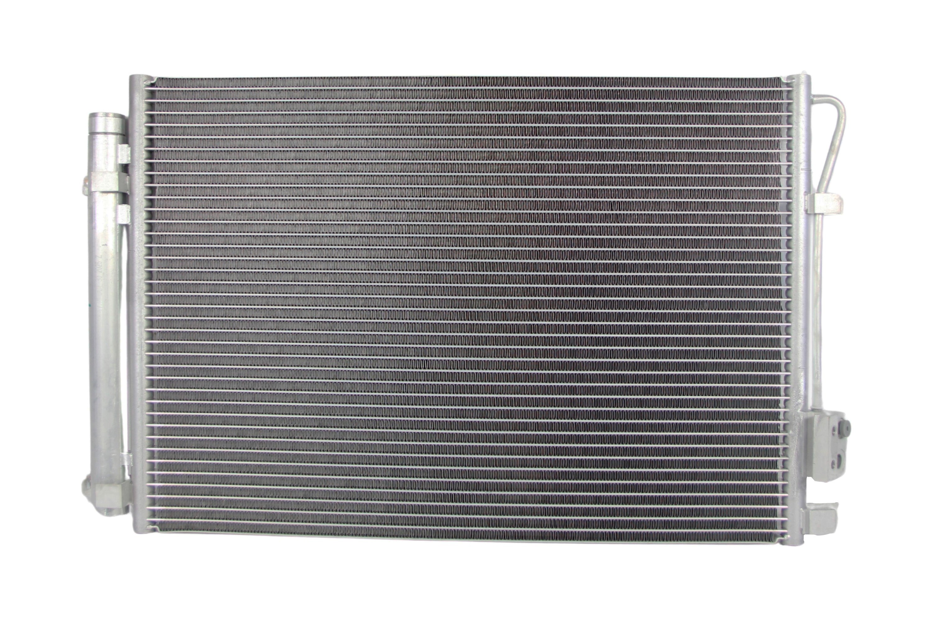 Condensador Automotriz Hyundai Accent 20-22