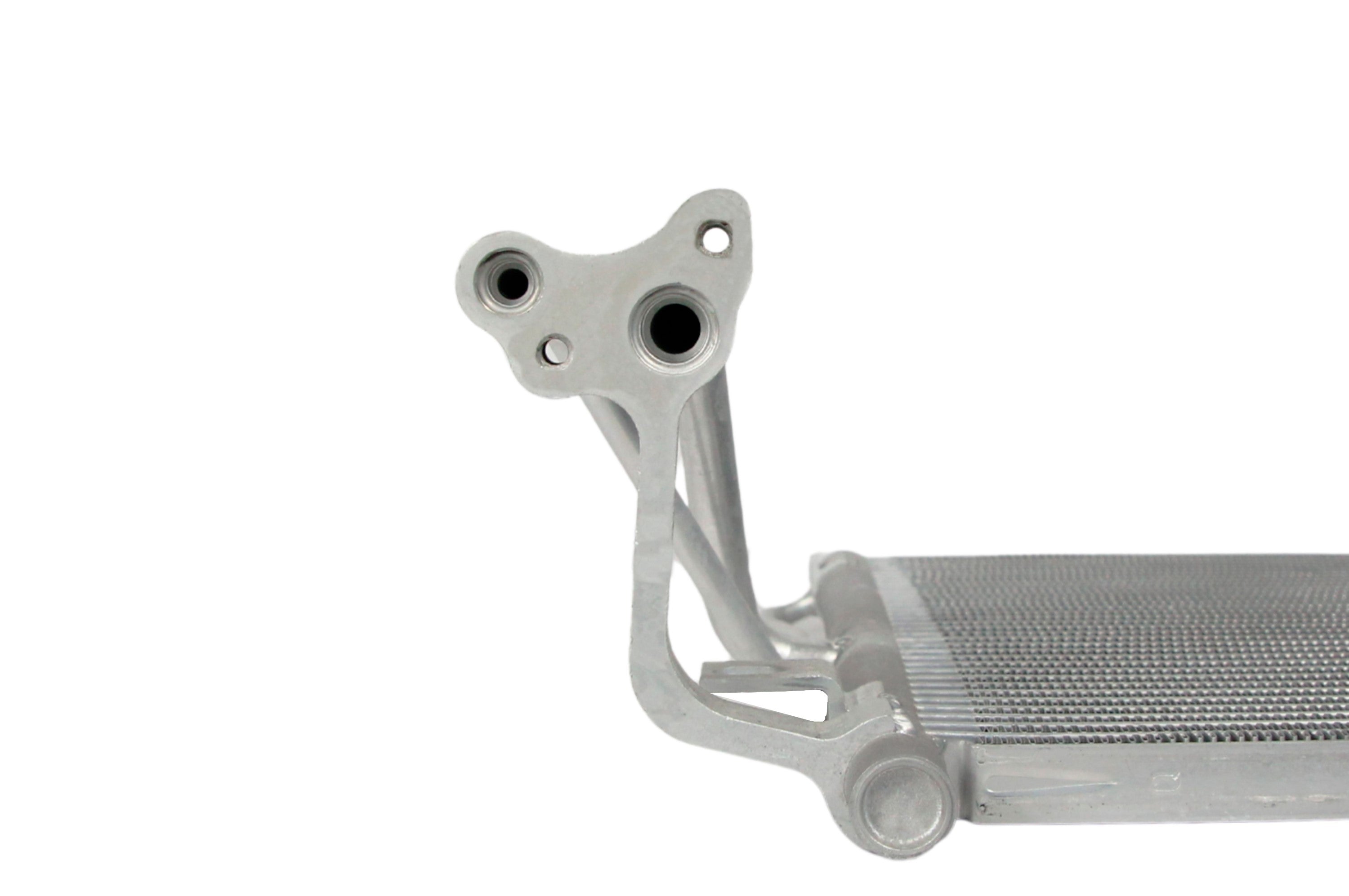 Condensador Automotriz Hyundai Sonata 08-10