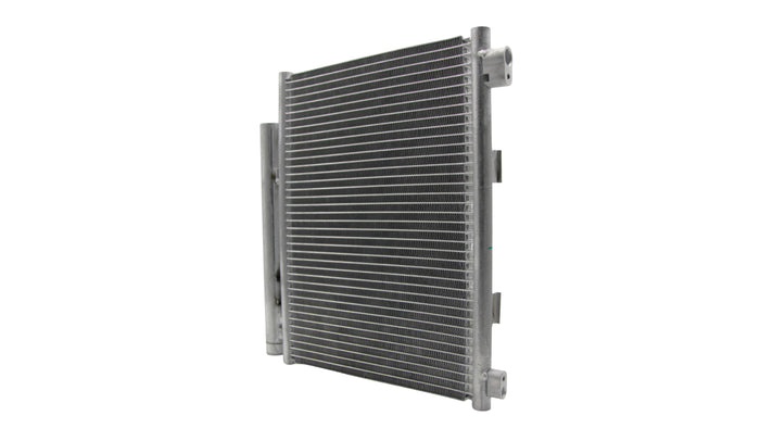 Condensador Automotriz Jac X250 X350 19-21 C/Motoventilador