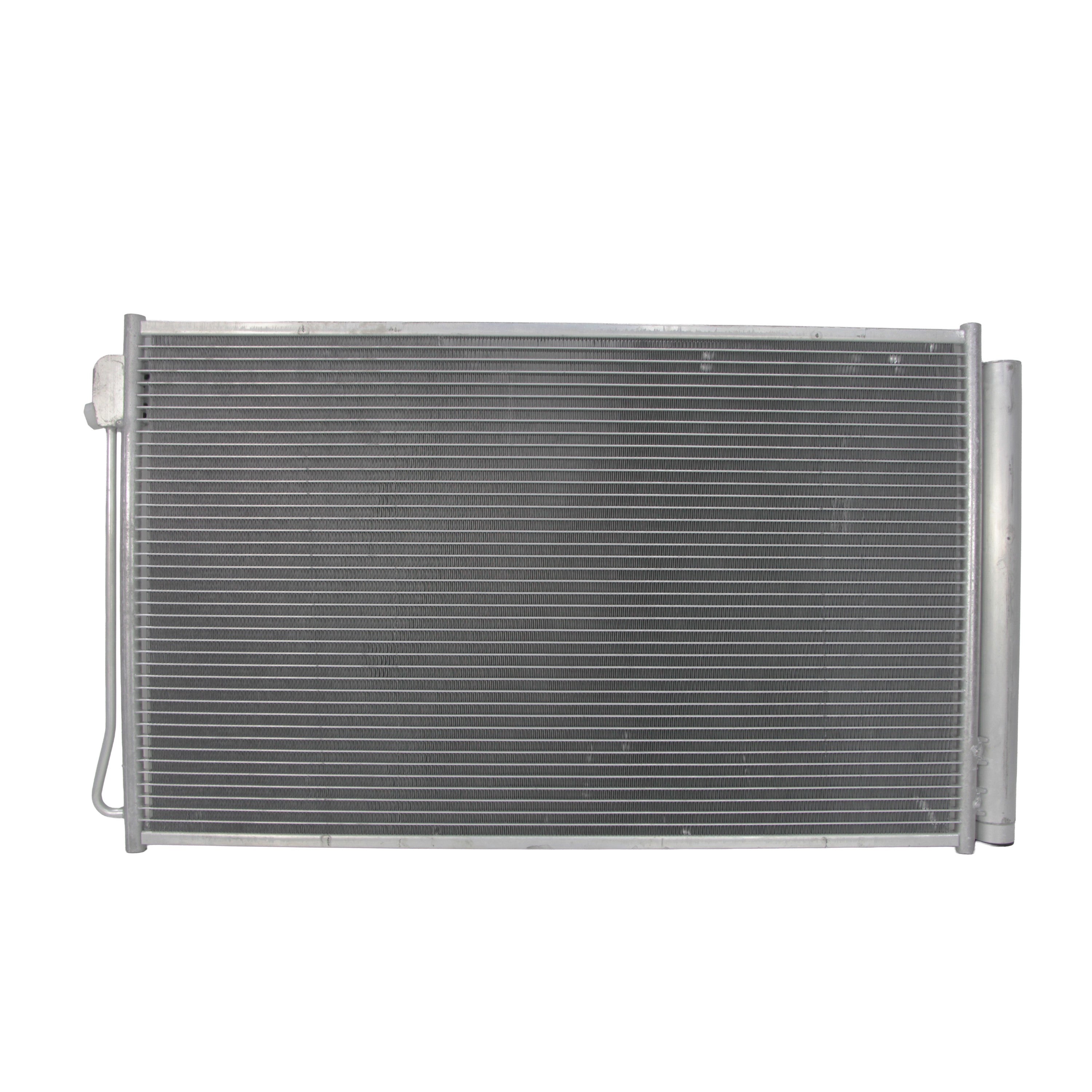 Condensador Automotriz Mercedes Benz Metris 16-21