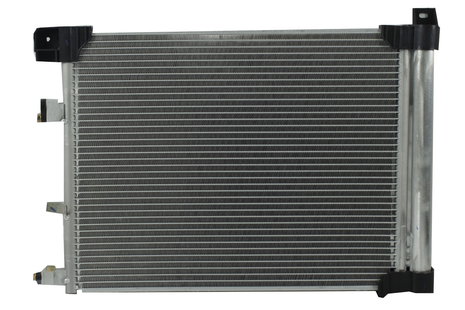 Condensador Automotriz Nissan Sentra 13-19