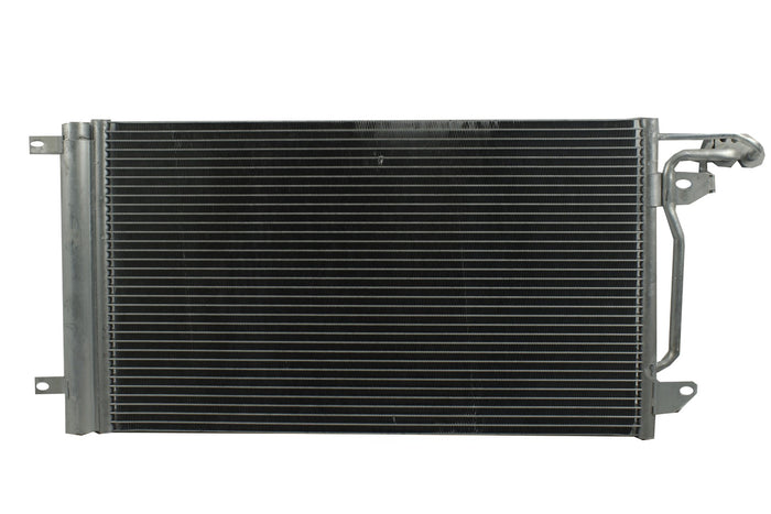 Condensador Automotriz Volkswagen Vento 14-19 Ancho 18 In