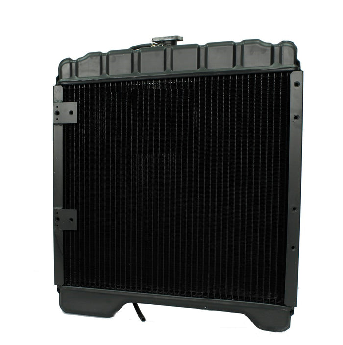Radiador Agrícola Tractor Case 580K, 580K-1, 580-111, 580 Súper K, 4390, 4390T Latón/Cobre