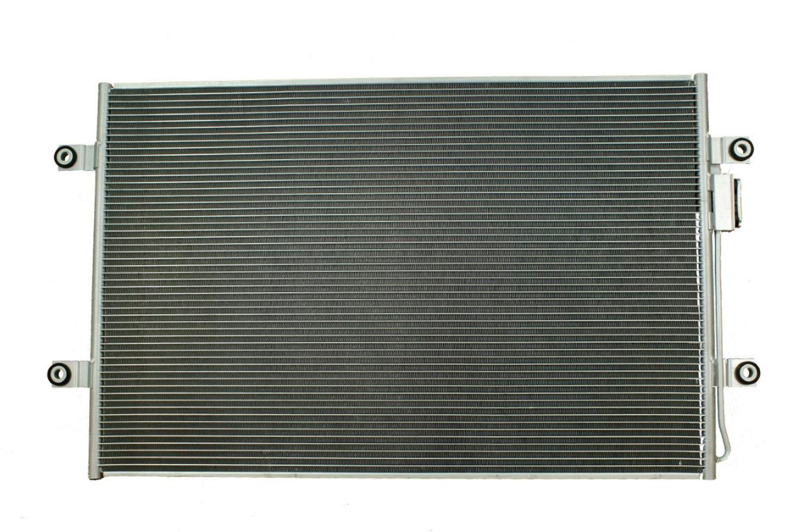 Condensador Tracto Camión Freightliner Cascadia 10-18