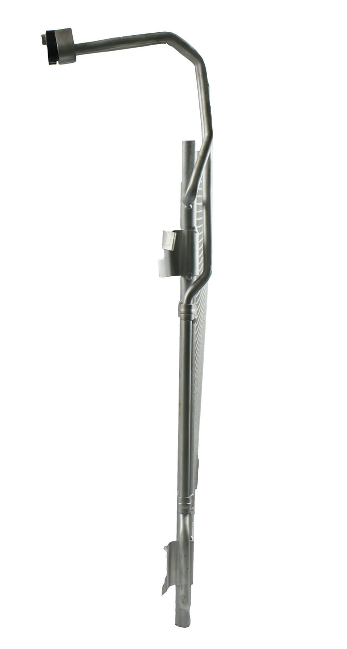 Condensador Tracto Camión International Navistar 5500i 8600i 9200i 9400i 9600i 01-14