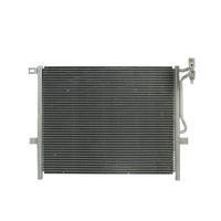 Condensador Automotriz BMW 320i 323i 323Ci 325i 328i 330i M3 Z4 99-09