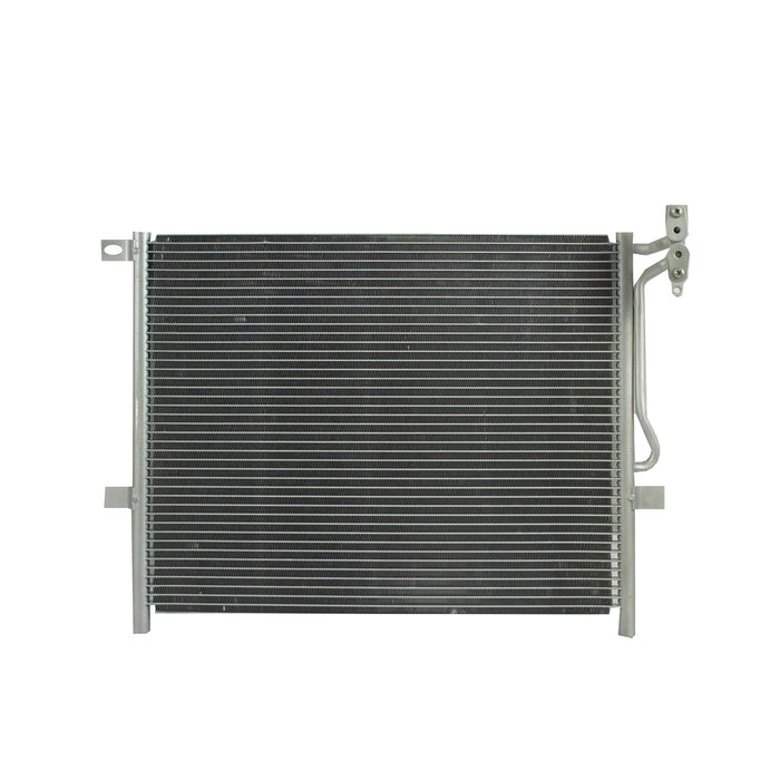Condensador Automotriz BMW 320i 323i 323Ci 325i 328i 330i M3 Z4 99-09