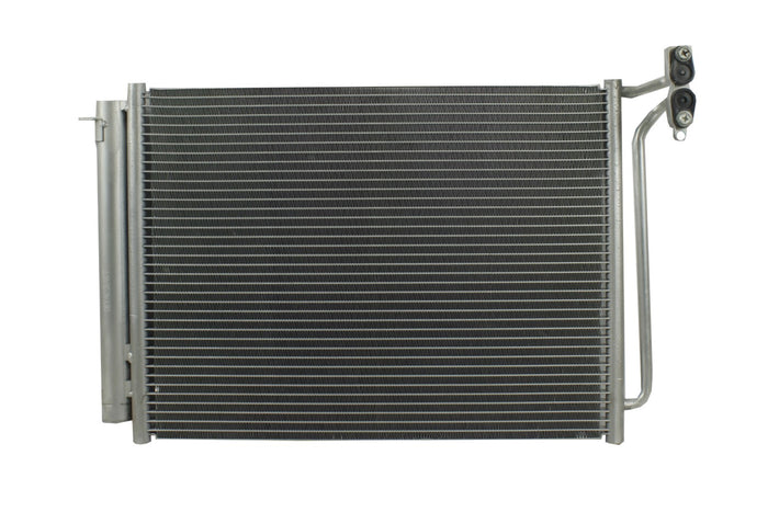 Condensador Automotriz BMW X5 00-06