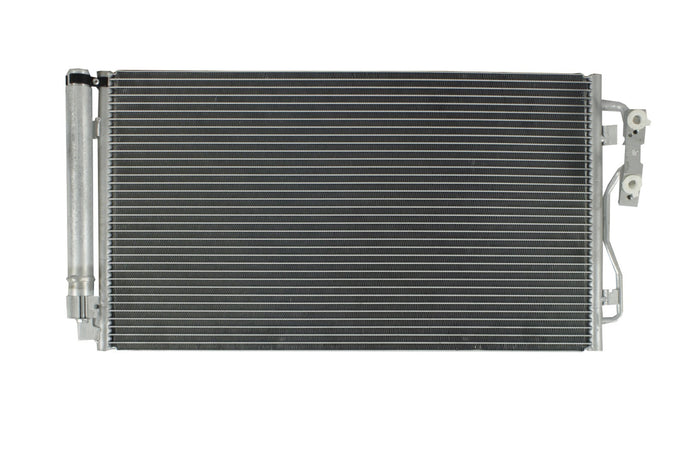 Condensador Automotriz BMW X-Drive 220i 228i 235i 320i 328i 335i 340i 428i 435i M235i