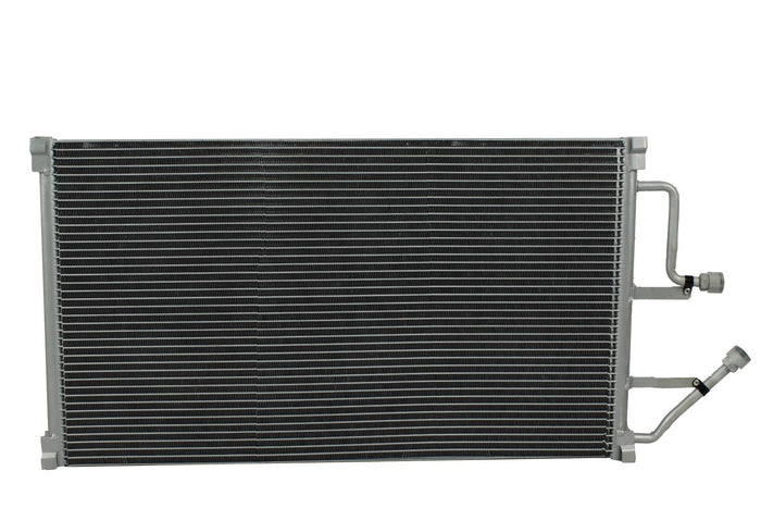 Condensador Automotriz Chevrolet C1500 C2500 C3500 K1500 K2500 K3500 Sierra Silverado Escalade 96-02