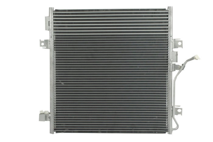 Condensador Automotriz Dodge Nitro 07-09 C enfriador