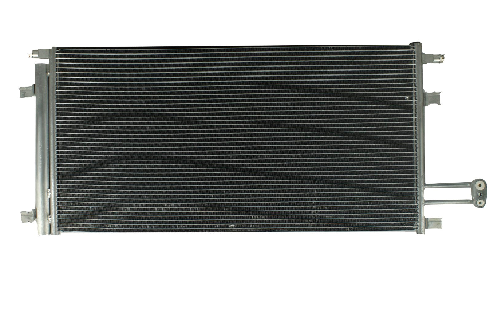 Condensador Automotriz Suburban 15-20 GMC Yukon XL SLT Silverado 14-18 V8 - 6.2L