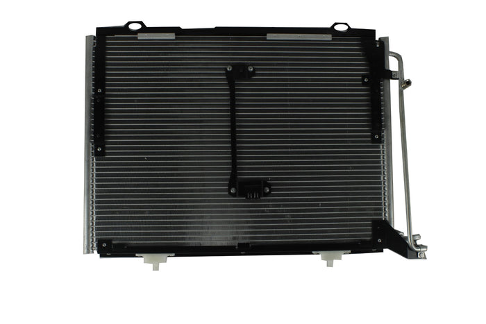Condensador Automotriz Mercedes Benz C220 C230 C280 C43 CLK550 CLK55 94  04