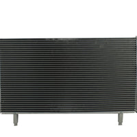 Condensador Automotriz Nissan Pathfinder LE SE XE 01-02