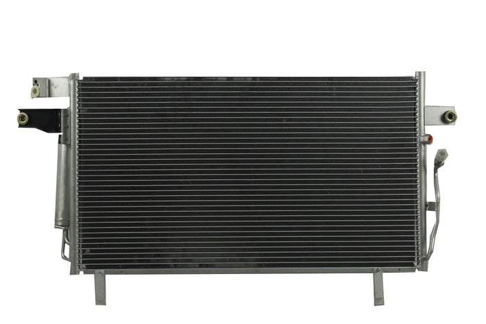 Condensador Automotriz Nissan Pathfinder LE SE INF QX4 00-04
