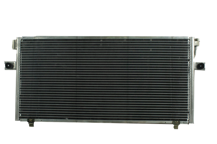 Condensador Automotriz Nissan Altima SE XE 00-01