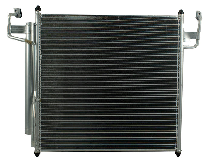 Condensador Automotriz Nissan Armada Pathfinder QX56 Titan 04-06