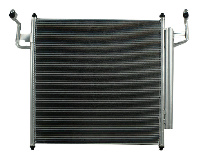 Condensador Automotriz Nissan Armada Pathfinder QX56 Titan 04-06