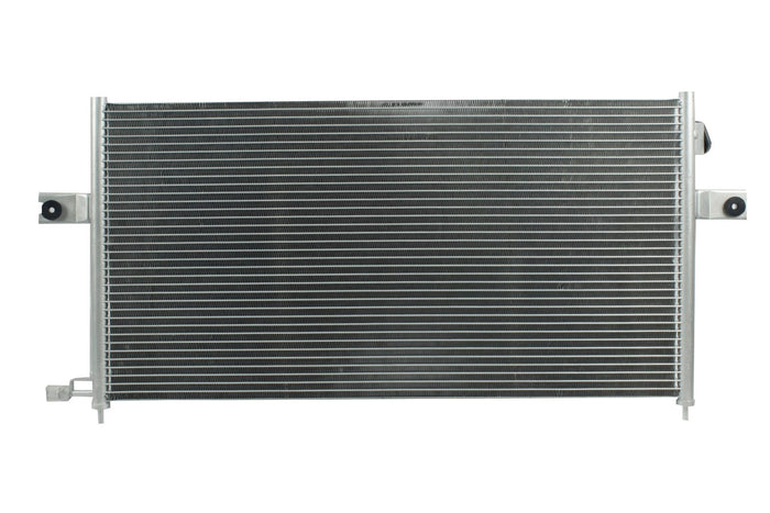 Condensador Automotriz Nissan King Cab D22 Pick Up D22 98-98