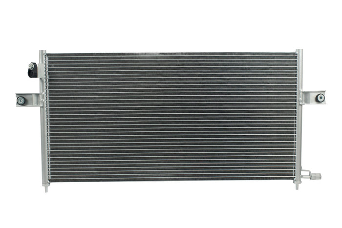 Condensador Automotriz Nissan King Cab D22 Pick Up D22 98-98