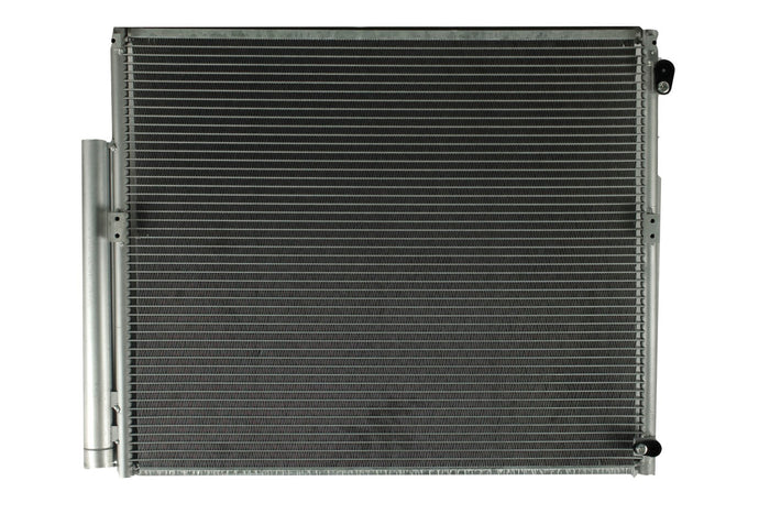 Condensador Automotriz Toyota 4Runner LX GX470 03-09