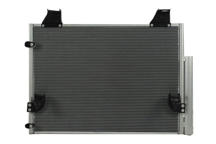 Condensador Automotriz Toyota Hilux 2013