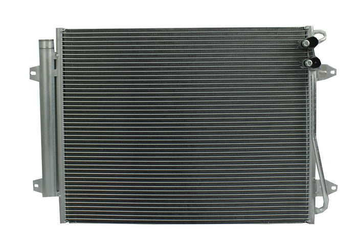 Condensador Automotriz Volkswagen Passat 06 - 12  CC Sportline  07 -14