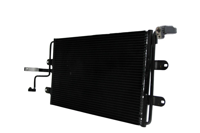 Condensador Automotriz Volkswagen Beetle Turbo S  98 - 04 SIN DESHIDRATADOR
