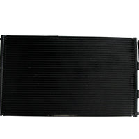 Condensador Automotriz Volkswagen Beetle Turbo S  98 - 04 SIN DESHIDRATADOR