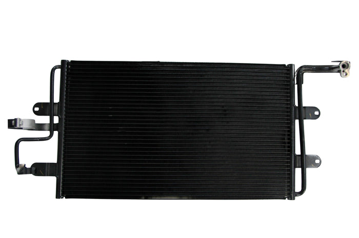 Condensador Automotriz Volkswagen Beetle Turbo S  98 - 04 SIN DESHIDRATADOR