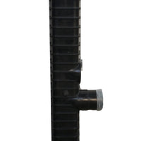 Radiador Tracto Camión International Navistar 4200 4300 4400 Series 97-09 Plástico/Aluminio T/A