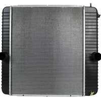 Radiador Tracto Camión International Navistar 4200 4300 4400 Series 97-09 Plástico/Aluminio T/M