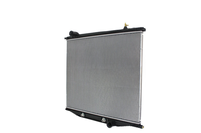 Radiador Tracto Camión International Navistar Prostar LT625 17-21