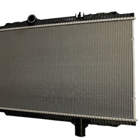Radiador Tracto Camión Kenworth T370 T170 T200 T300 W900 PT 325 330 337 384 11-13 Plástico/Aluminio T/M