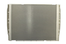 Cargar imagen en el visor de la galería, Intercooler Kenworth T600 T880 07-15 42 mm
