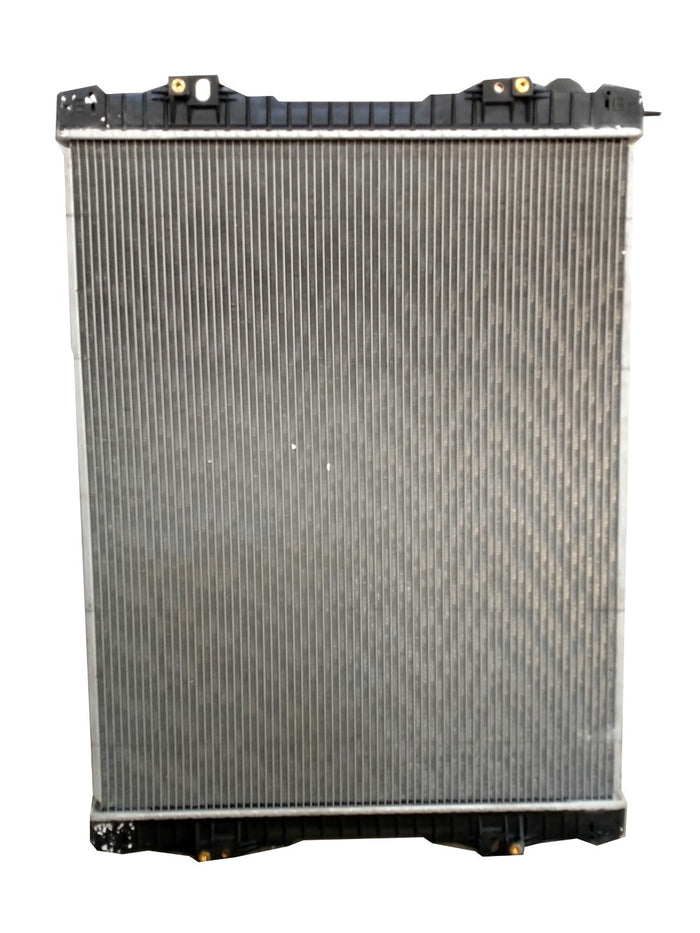 Radiador Tracto Camión Scania p94 124 00-06 T/M Angosto