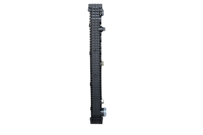 Radiador Tracto Camión Volvo 08-14 Plástico/Aluminio T/A Sin Marco