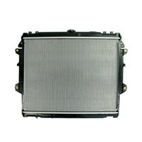 Radiador Automotriz Toyota  Hi Lux  T/M 06-15 16mm Tubo Soldado