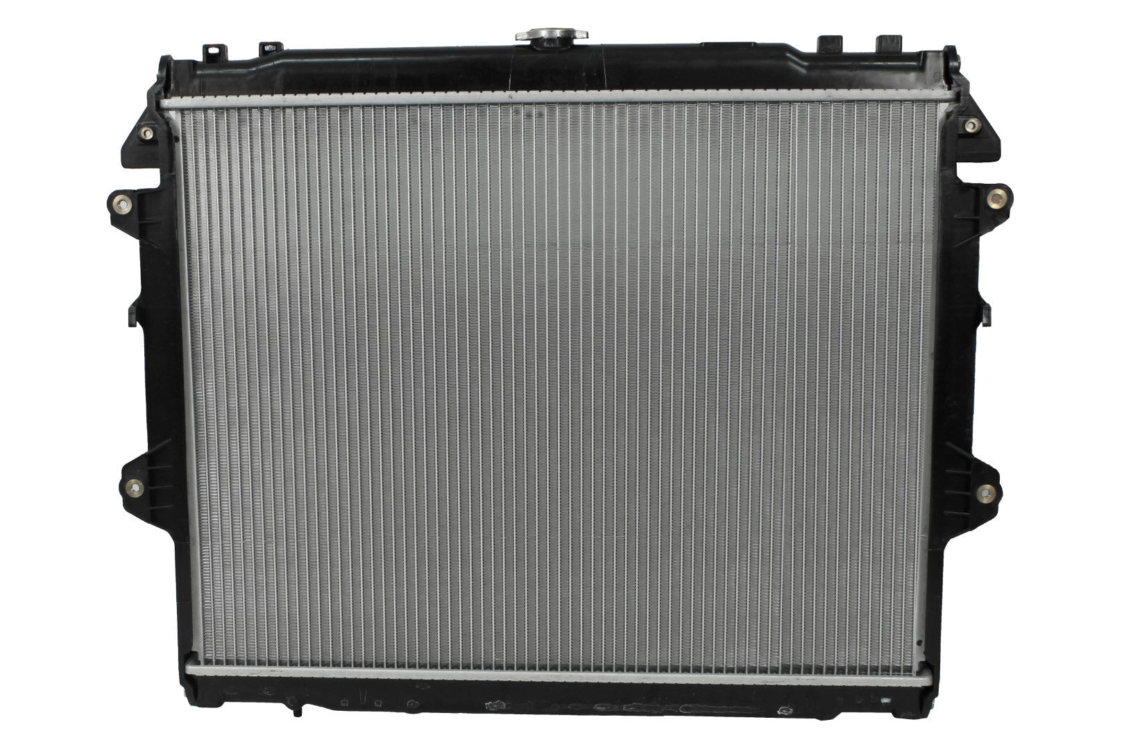 Radiador Automotriz Toyota  Hi Lux  T/A 06-15 16mm Tubo Soldado