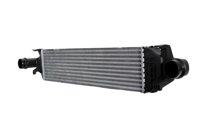 Intercooler Infiniti Q30 15-18