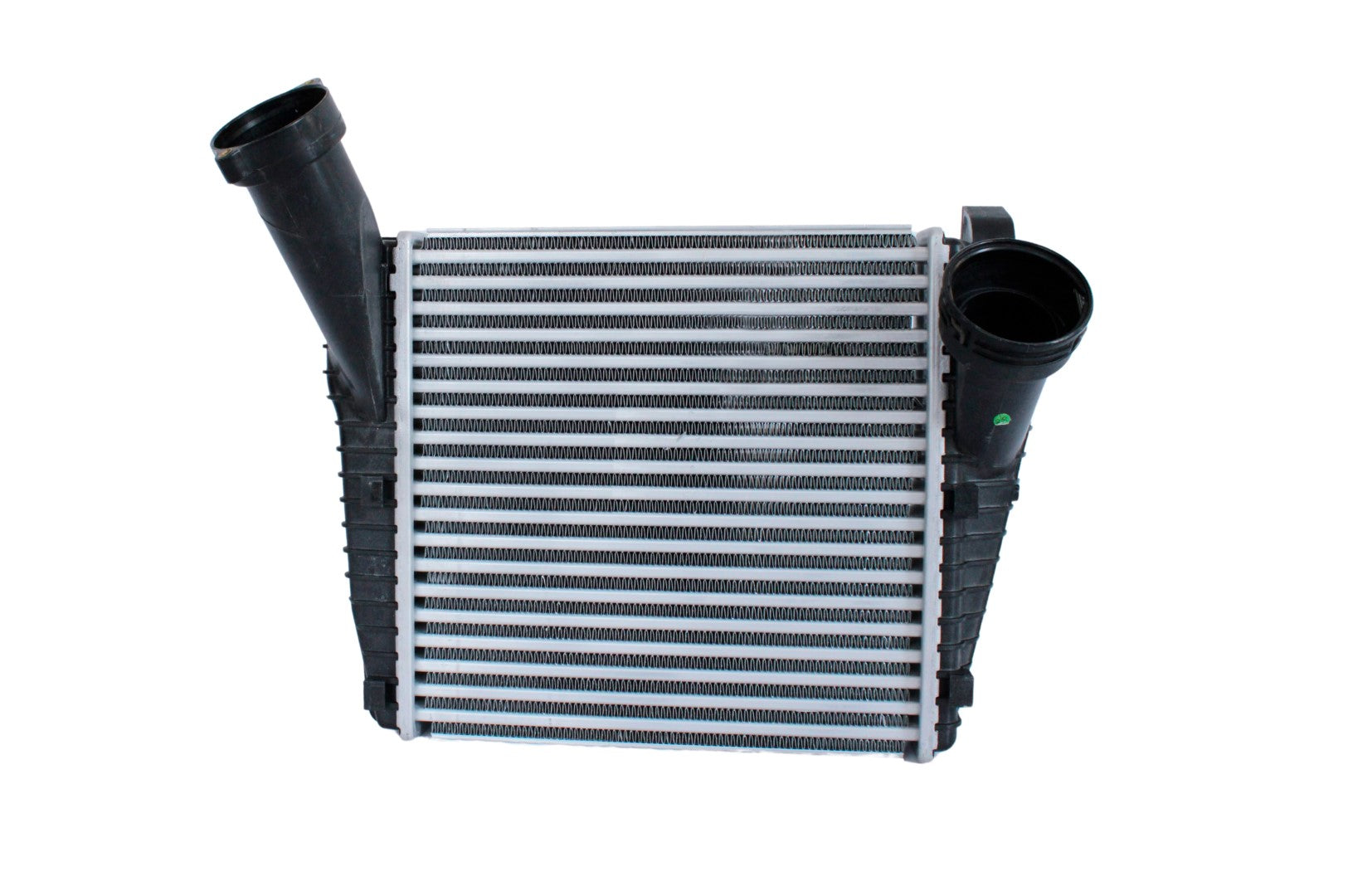 Intercooler Volkswagen Touareg 09-15