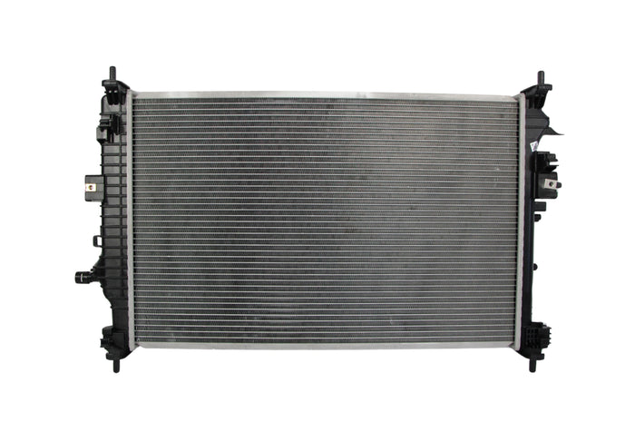 Radiador Automotriz Chevrolet Malibu 16-21