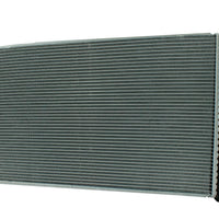 Radiador Automotriz Mercedes Benz CLA250 14-20