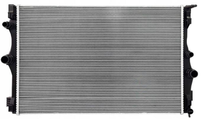 Radiador Automotriz Mercedes Benz Clase A 18-22