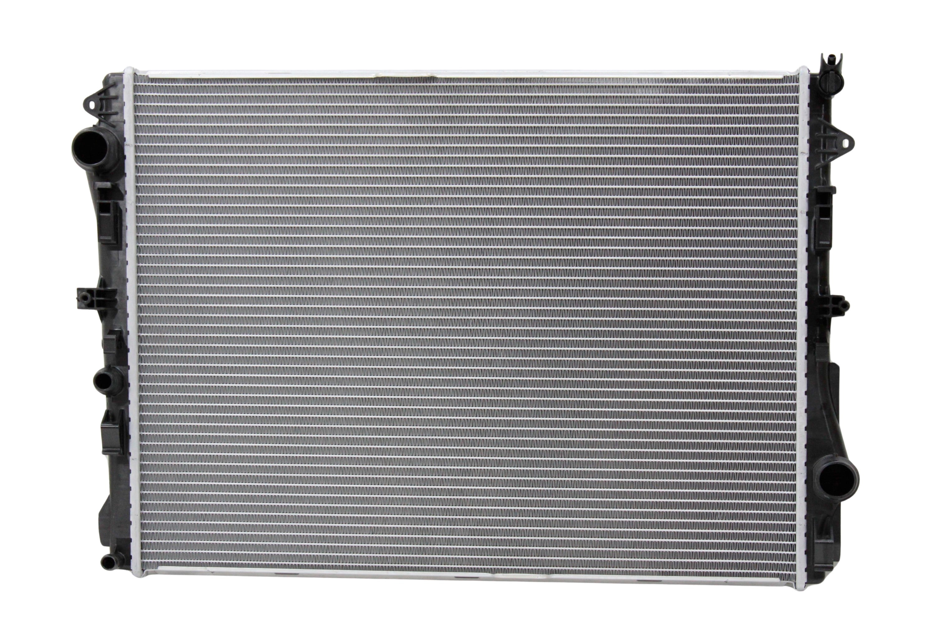 Radiador Automotriz Mercedes Benz CLA200 CLA250 C200 2019