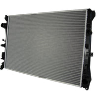 Radiador Automotriz Mercedes Benz C300 15-18