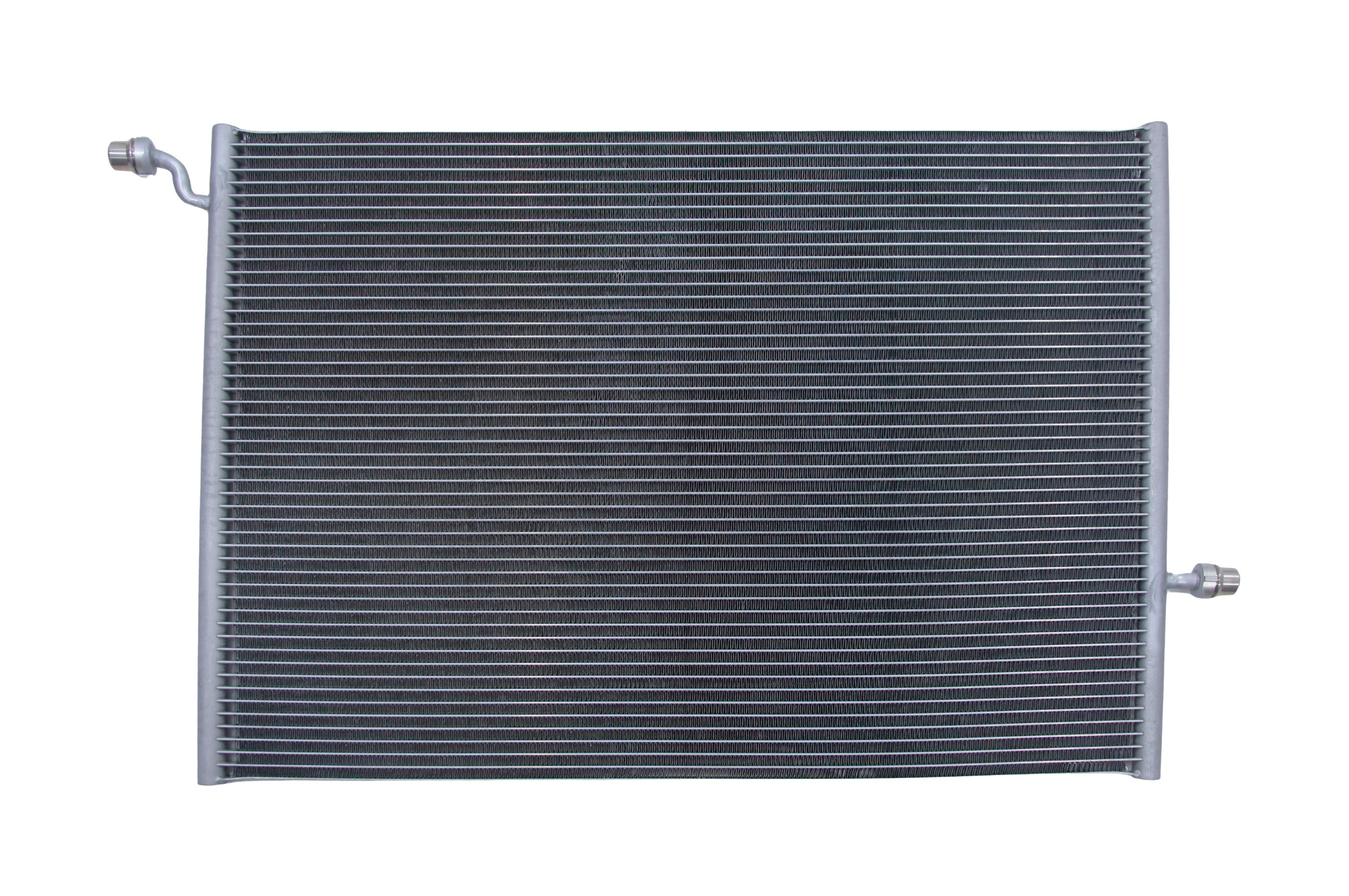 Radiador Auxiliar Automotriz Mercedes Benz GLC 300 16-22