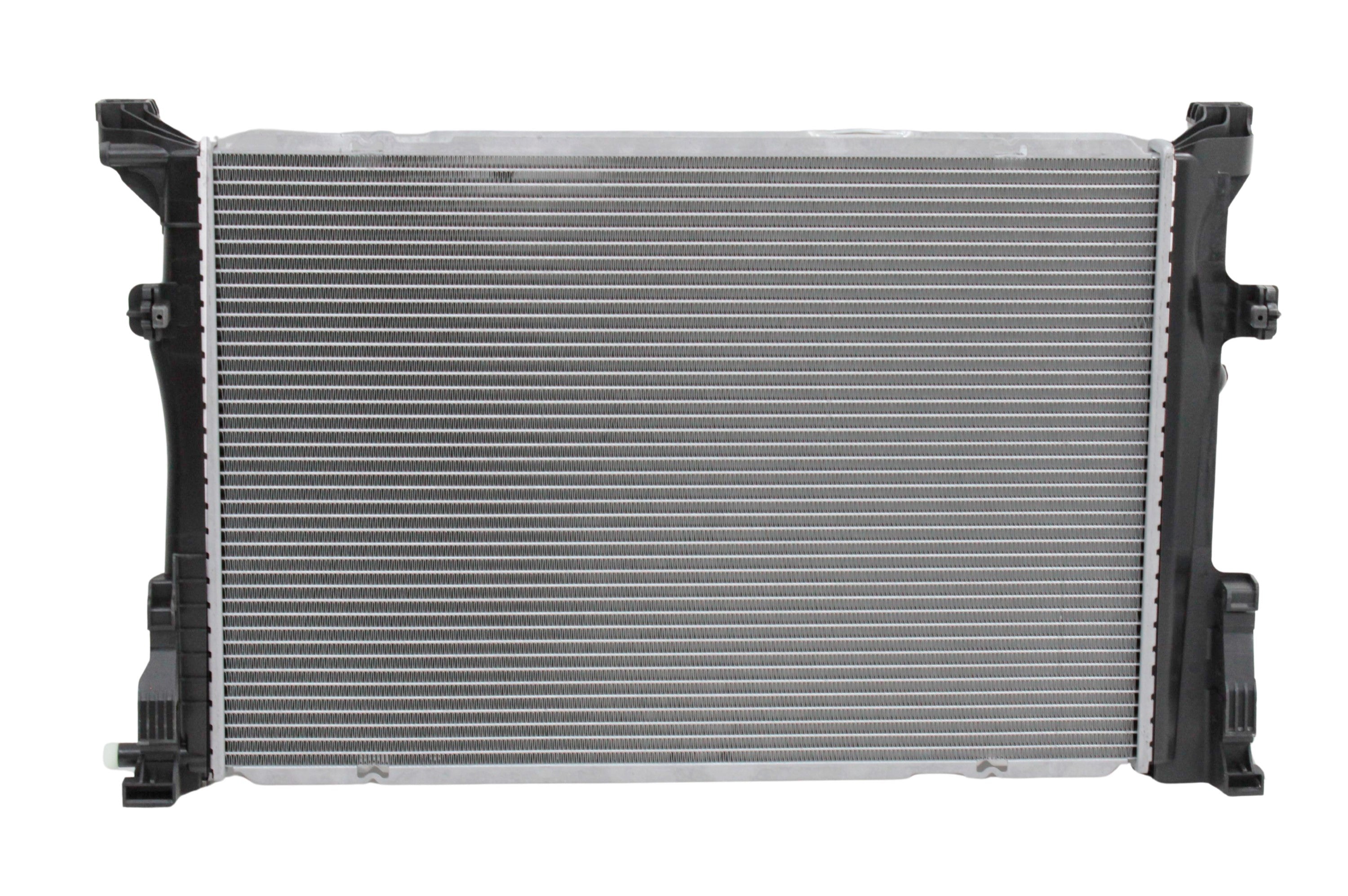 Radiador Automotriz Infiniti QX30 17-19