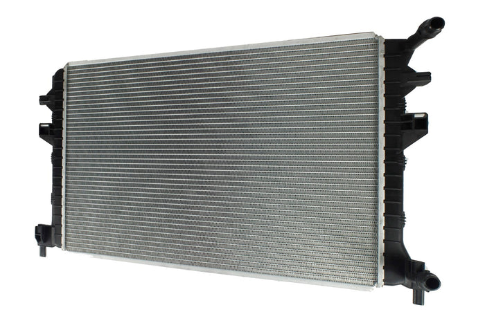 Radiador Automotriz Auxiliar Volkswagen Golf 15-19