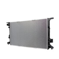 Radiador Automotriz Audi A8 13-18